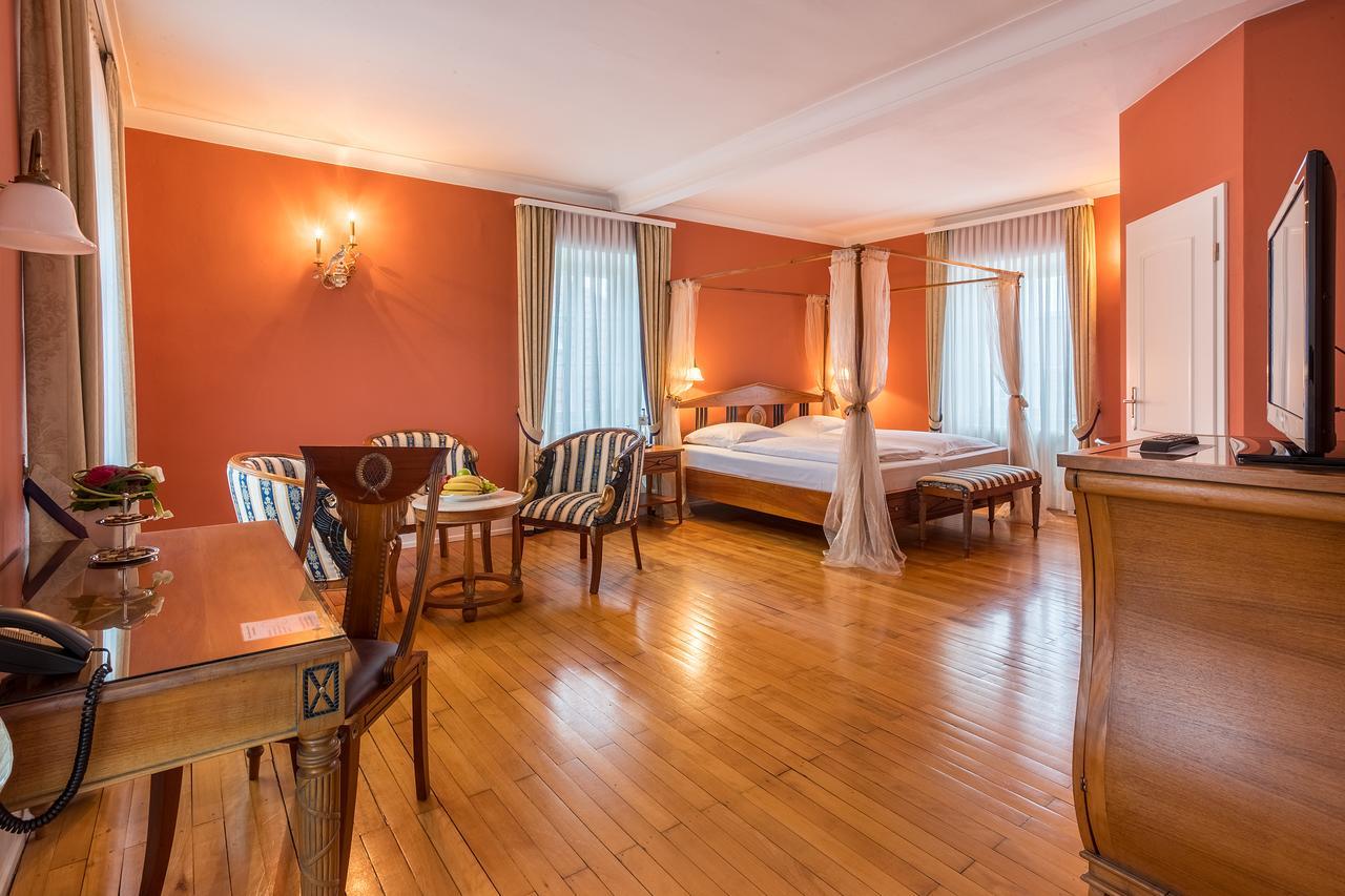 Schlosshotel Neckarbischofsheim Ngoại thất bức ảnh